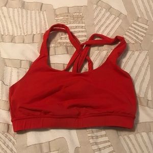 Lululemon sports bra size 4